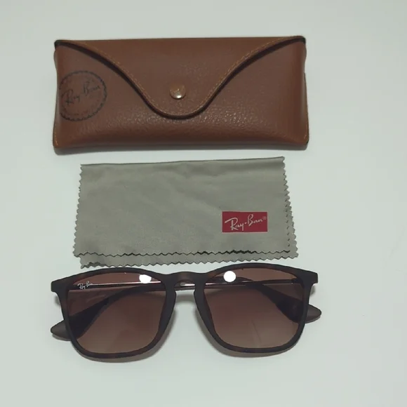 Ray-Ban Tortoise Shell Sunglasses - Picture 2 of 4